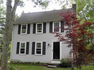 14 14th Ave, Wareham, MA 02571