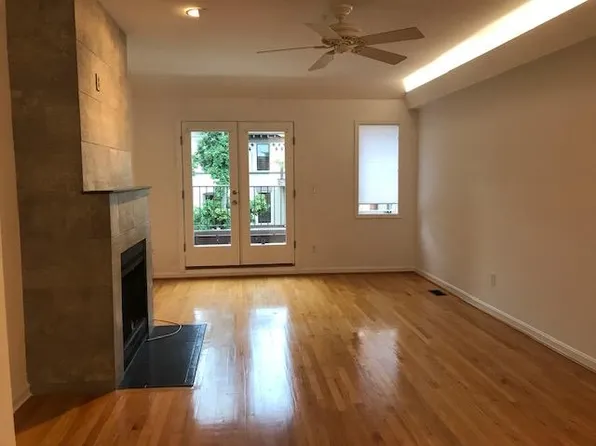1753 Swann St NW APT 4, Washington, DC 20009