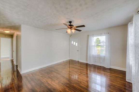 2nd image of 1225 Georgia Ave