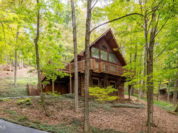 3616 Cimarron Dr, Johnson City, TN 37601