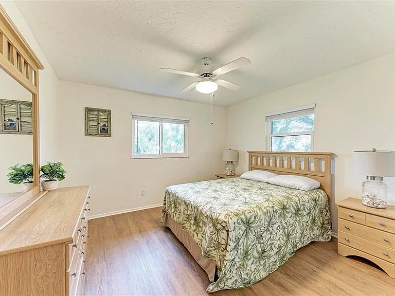 1640 Saturn Rd — Photo 22