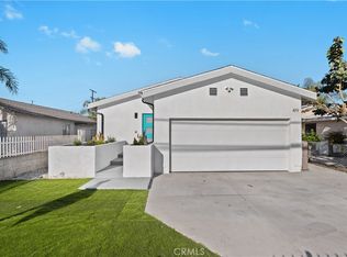 417 E 97th St, Los Angeles, CA 90003