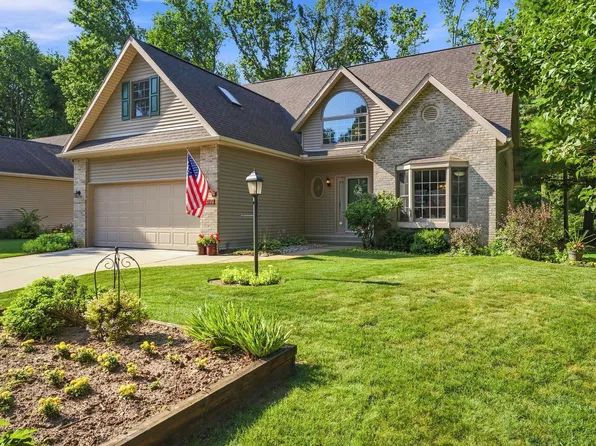 2017 Woodland Estates Dr, Elkhart, IN 46514