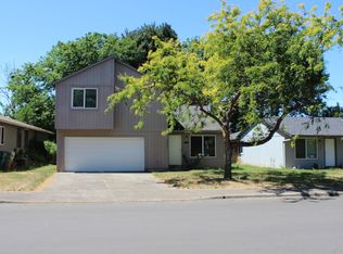 1065 SW 178th Pl, Beaverton, OR 97003