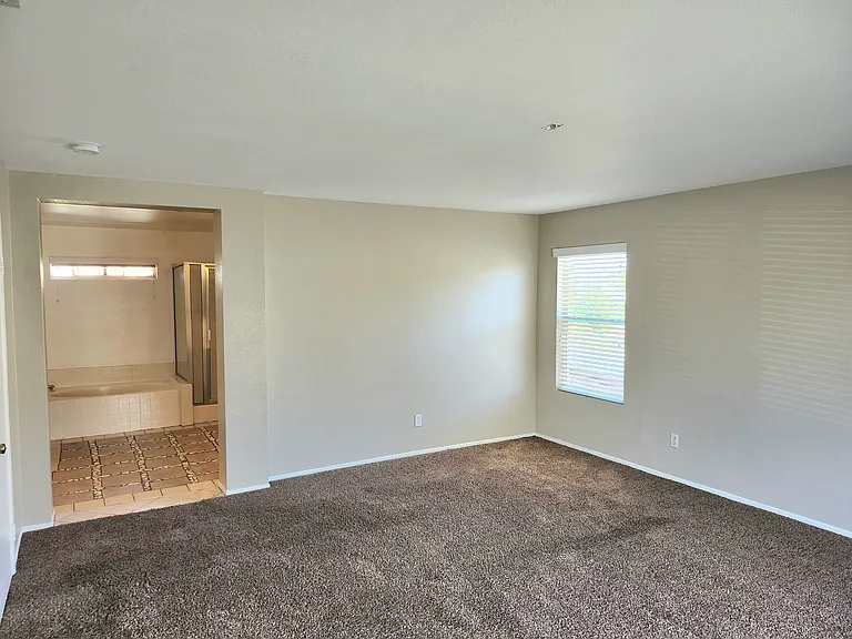 13898 Clydesdale Run Ln — Photo 26