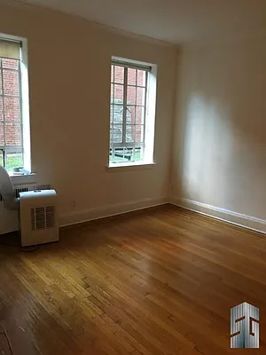 Rented by Skyline Group Real Estate | media 8