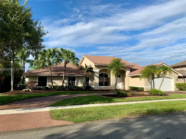 19331 NW 8th St, Hollywood, FL 33029