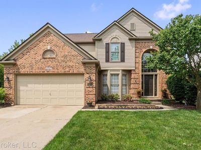 45192 Thornhill Rd, Canton, MI, 48188