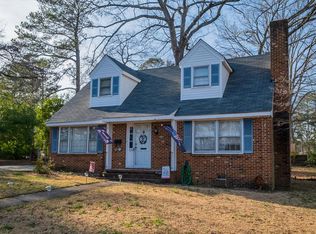 129 Valley Dr, Roanoke Rapids, NC 27870
