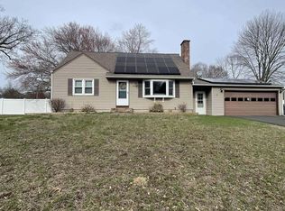 41 Monroe Rd, Enfield, CT 06082