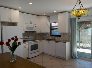 1366 Highlands Dr APT C, Naples, FL 34103