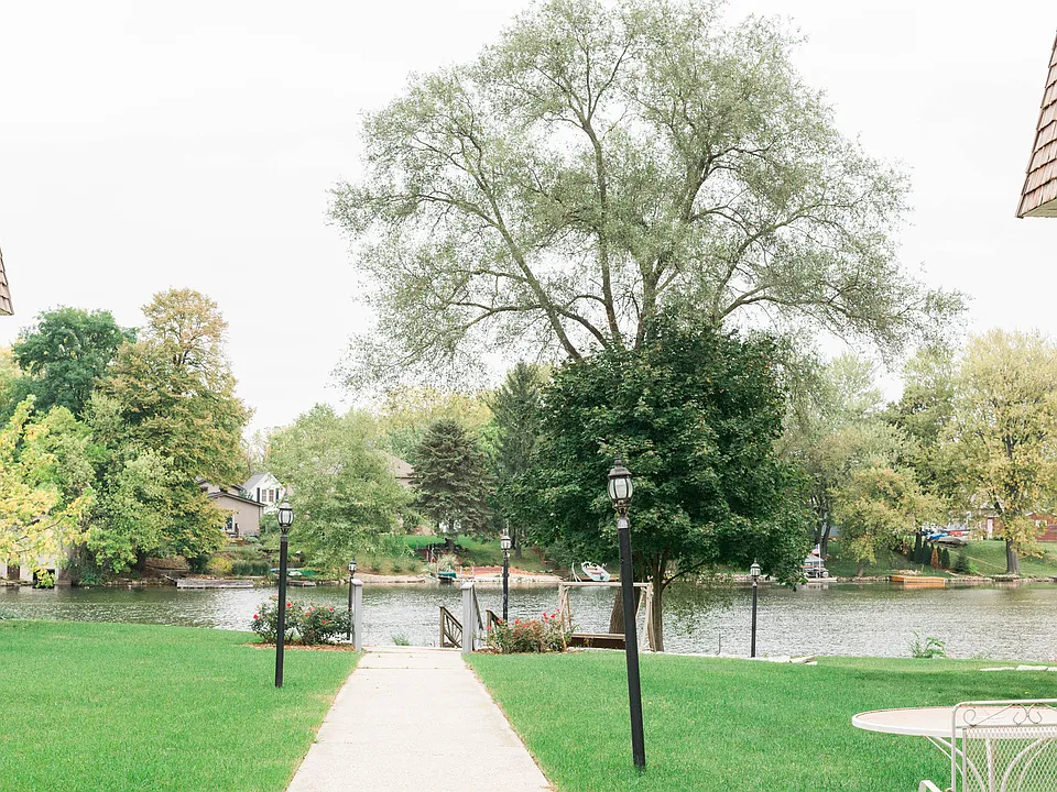 Edgewater Apartments