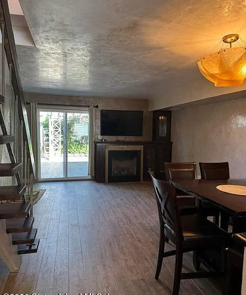891 Patterson Ave — Photo 4