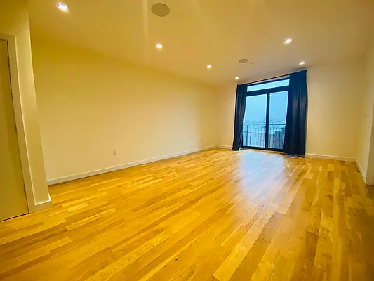 Rented by null | media 3