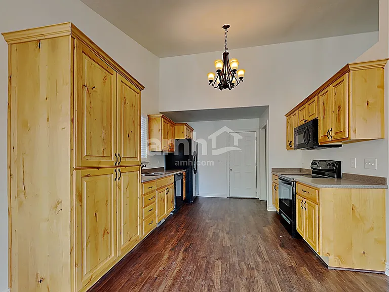 3672 E Nairn Dr — Photo 3