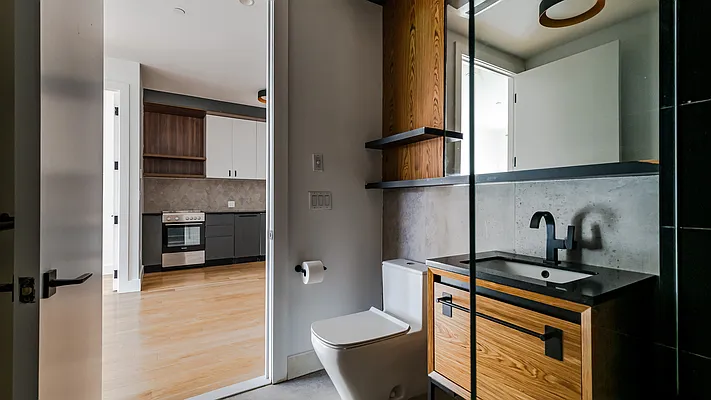 Rented by Nooklyn NYC LLC | media 20