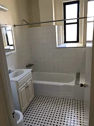 Rented by Roger Benayoun, LREB