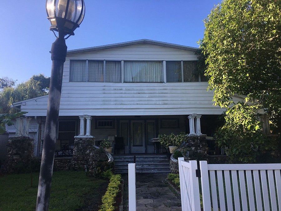 1st image of 216 39th Ave S