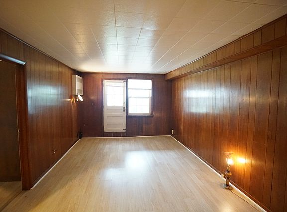4th image of 24-07 93rd St #1