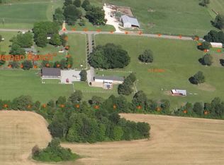 765 Pillowville Gleason Rd, Gleason, TN 38229