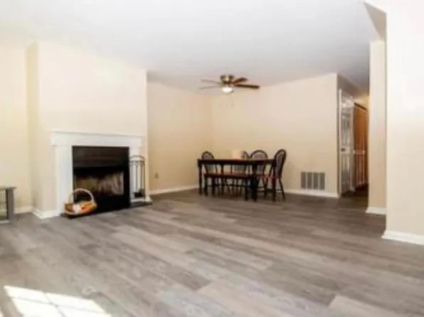1700 Huntingdon Mews, Clementon, NJ 08021