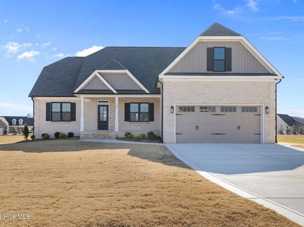 206 Stonewood Drive, Goldsboro, NC 27530