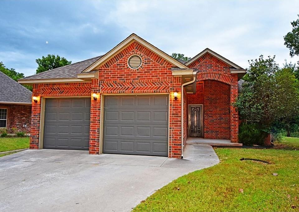 1st image of 1836 Cedar Creek Ct