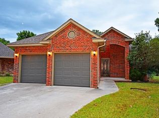 1836 Cedar Creek Ct, Norman, OK 73071