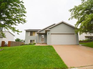 5933 Crown Ln NW, Rochester, MN 55901