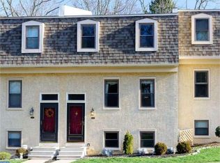 121 Spring Ln, West Chester, PA 19382