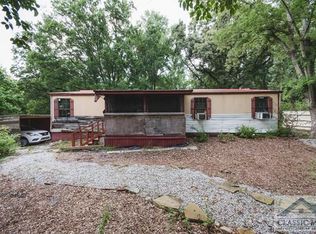 168 Mountain Creek Dr, Pendergrass, GA 30567