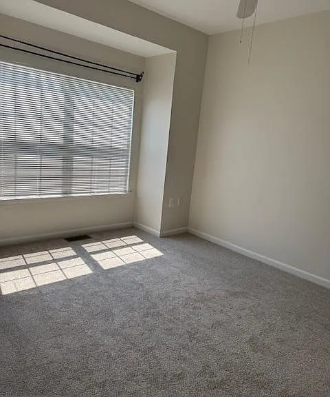 21752 Ascot Ct — Photo 10