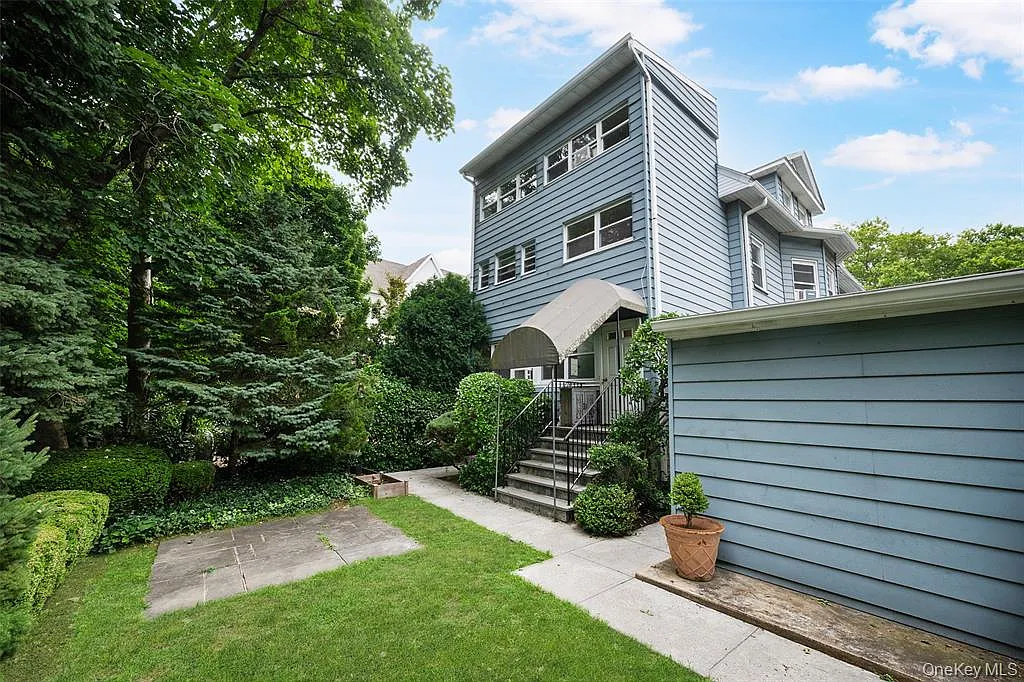 2 bed, 1100 sqft, $4,295 — Photo 3