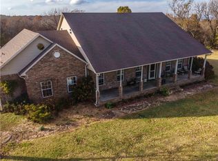 16800 Parks Corner Rd, Prairie Grove, AR 72753