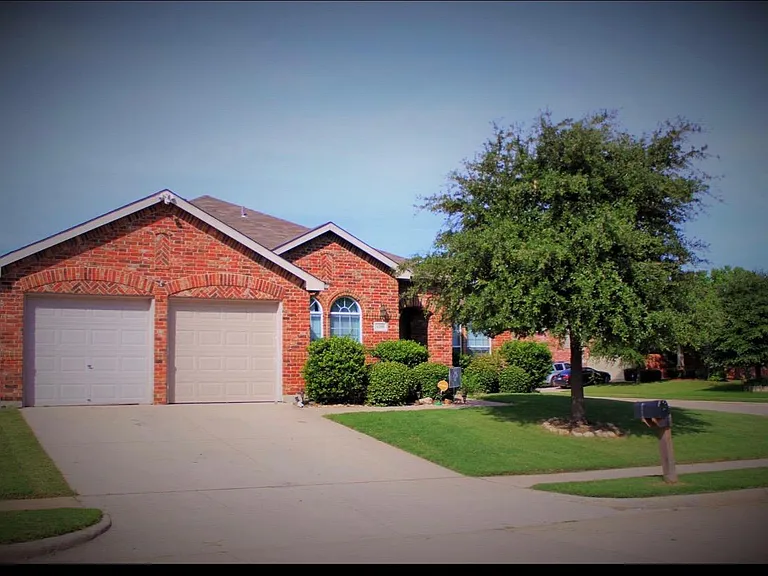 4200 Highgate Rd — Photo 1