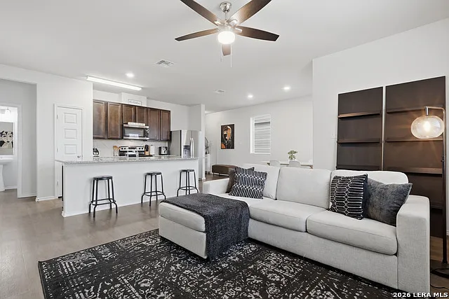 10130 Melissa Ranch Blvd — Photo 8
