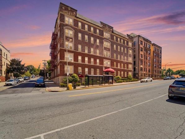 6045 Boulevard East Unit E4