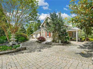 378 County Line Rd, Riegelsville, PA 18077