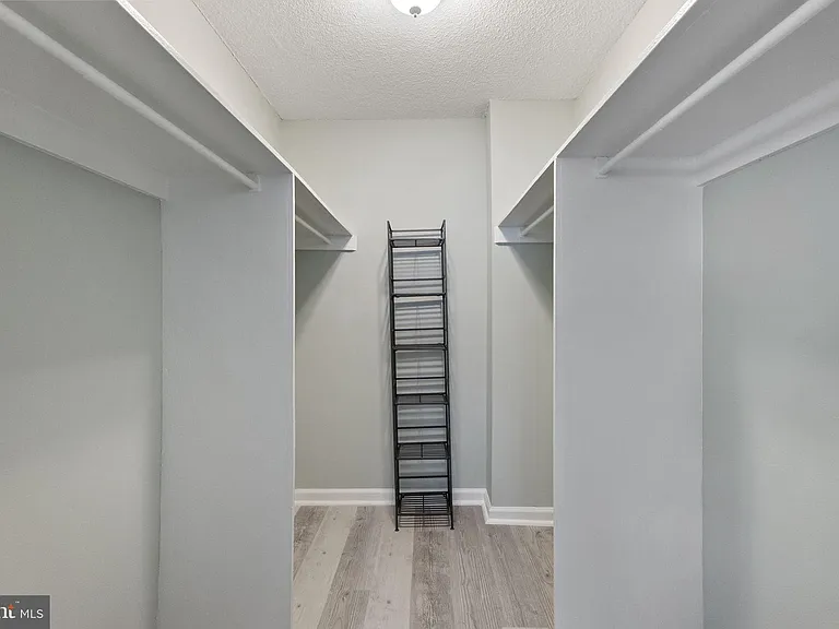 4515 Willard Ave #1414S — Photo 20