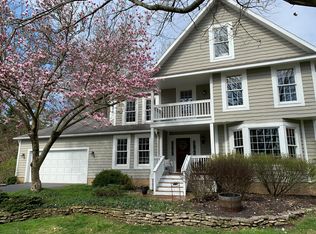 8017 Tipperary Ct N, Dublin, OH 43017