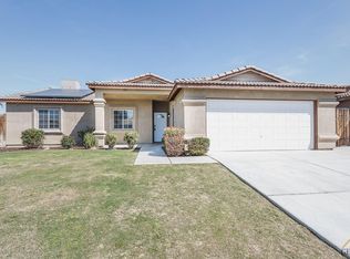 5402 Los Amigos Dr, Bakersfield, CA 93307