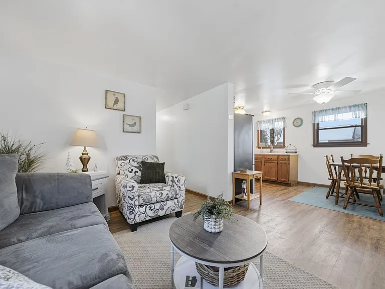 56 Klaum Ave — Photo 22