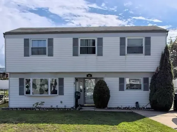 116 7th St, Port Reading, NJ 07064