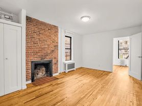 20 Cornelia St, New York, NY
