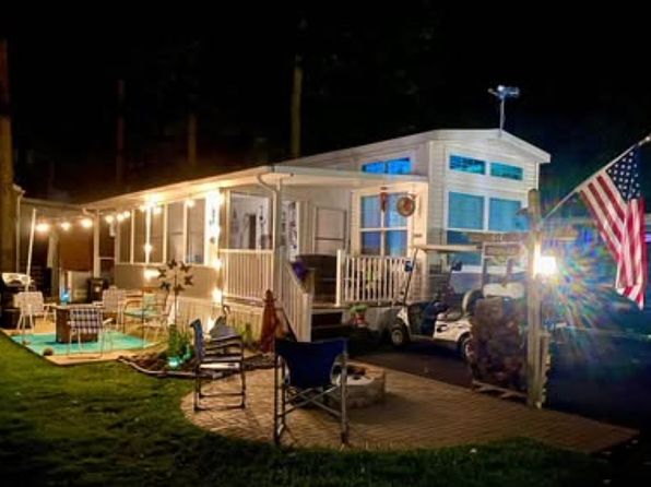 617 Dockside Ln