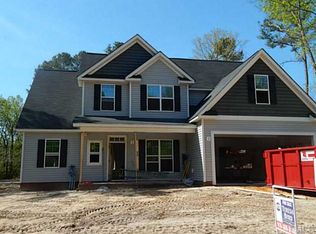 394 Wood Valley Dr, Four Oaks, NC 27524