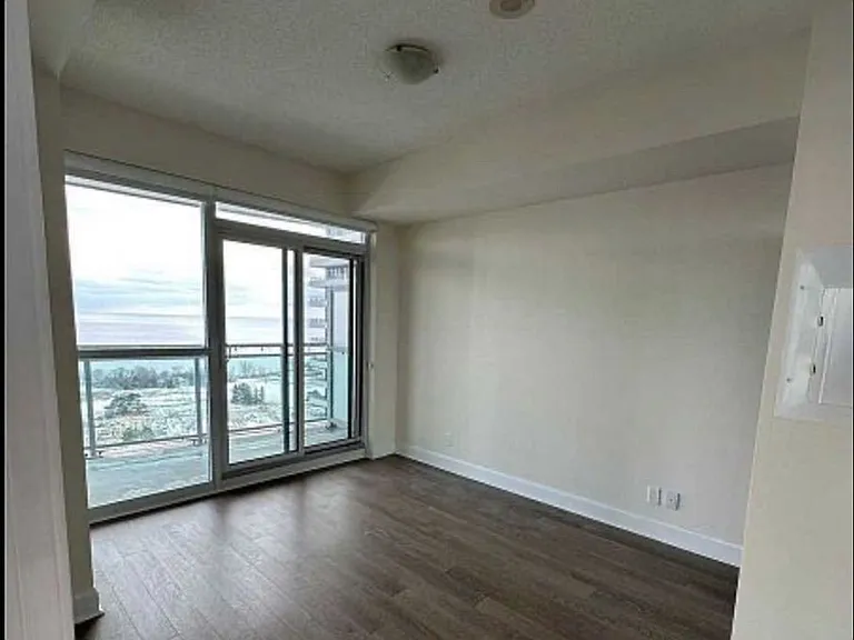 33 Shore Breeze Dr #1809 — Photo 11