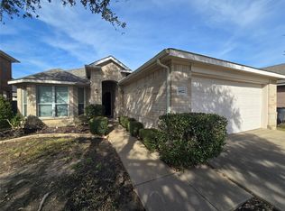 6622 Fairglen Dr, Arlington, TX 76002