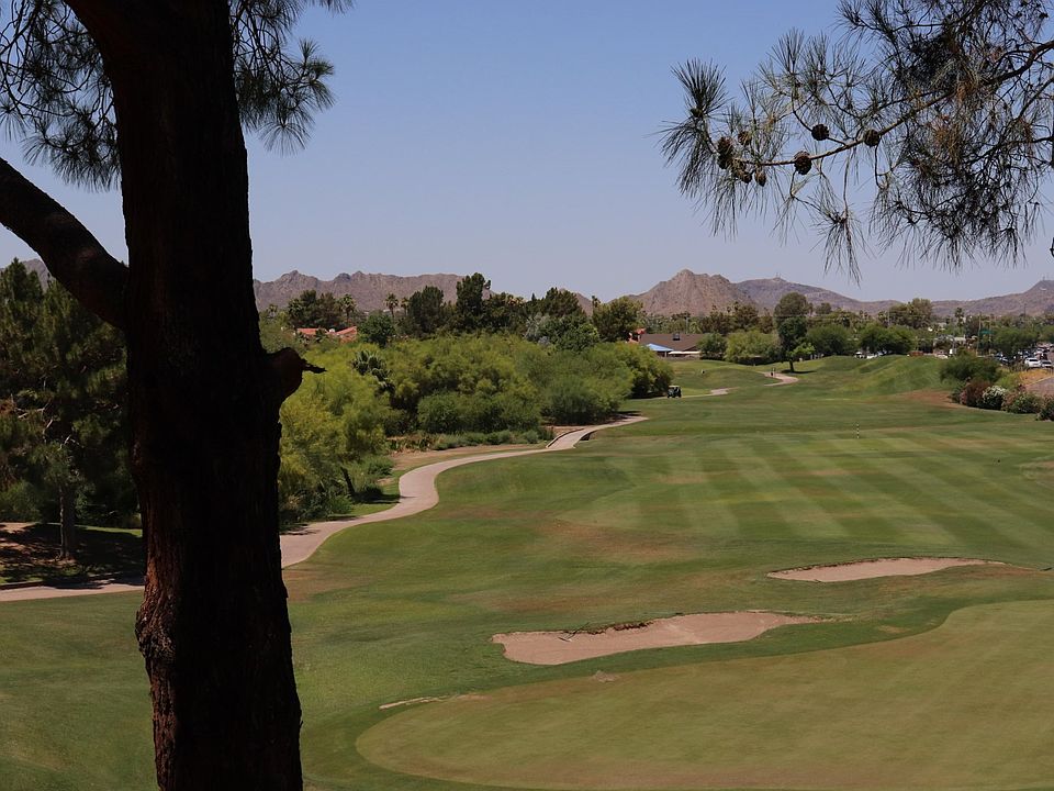 Gorgeous Fairway, Mountain View