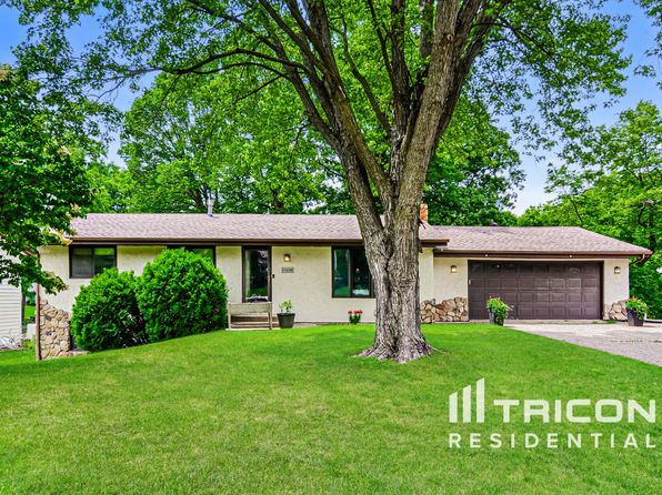 15220 Forest Cir SE